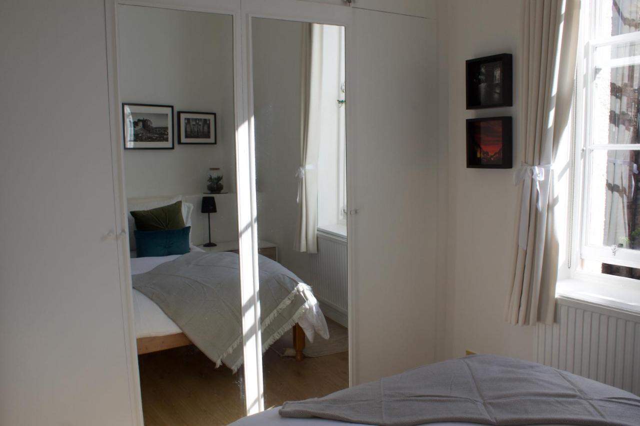 Lovely 1 Bed Flat In Stockbridge, Near Edinburghs City Centre Edimburgo Exterior foto